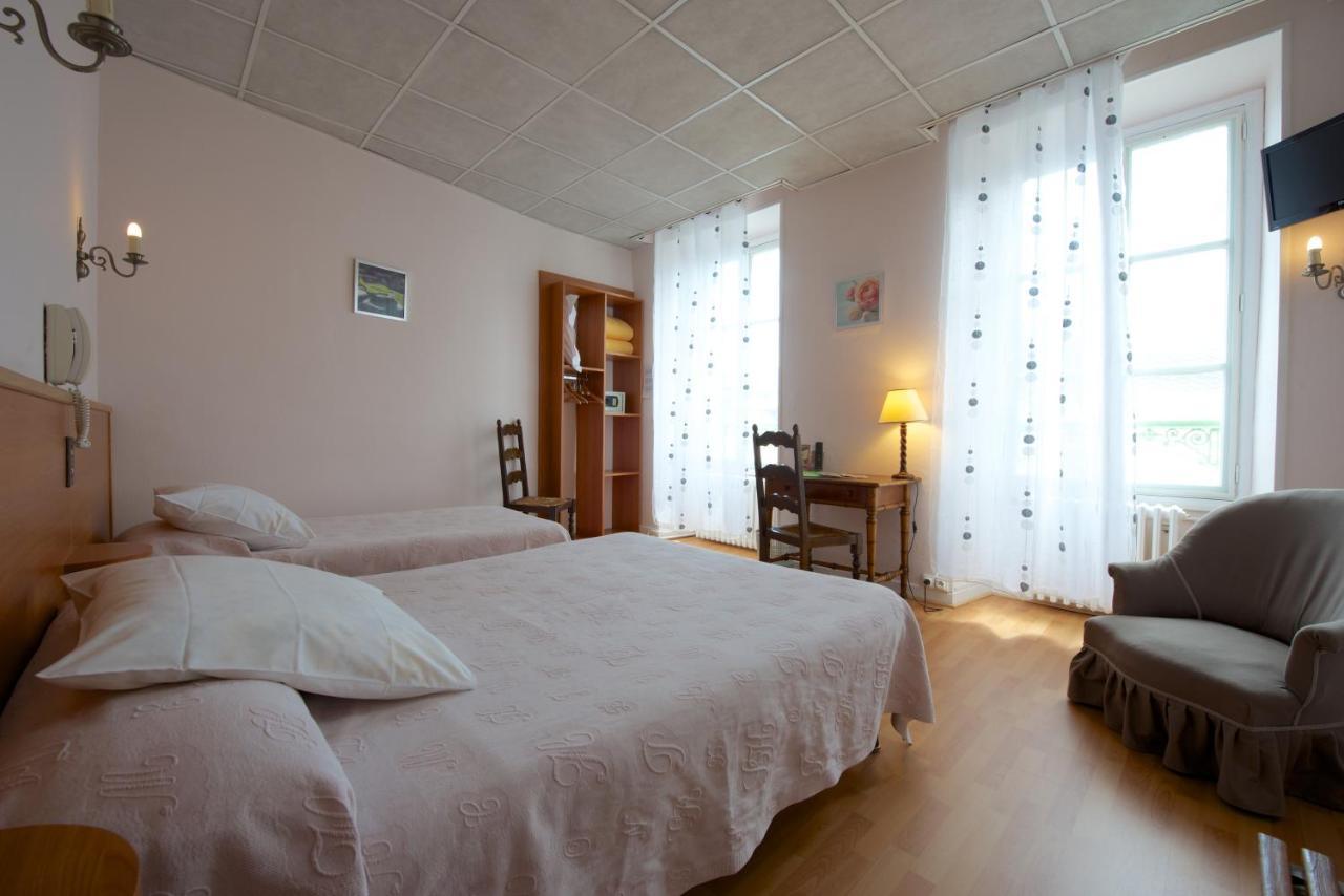 Logis Hotel De France Arudy Екстериор снимка