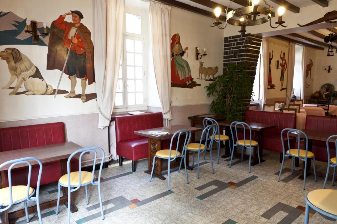 Logis Hotel De France Arudy Екстериор снимка