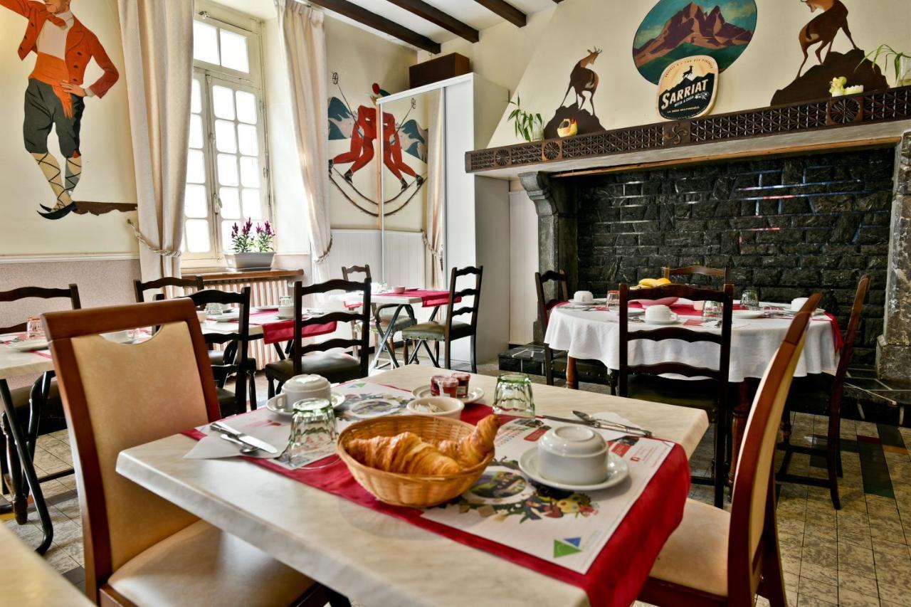 Logis Hotel De France Arudy Екстериор снимка