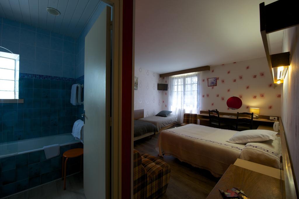 Logis Hotel De France Arudy Екстериор снимка