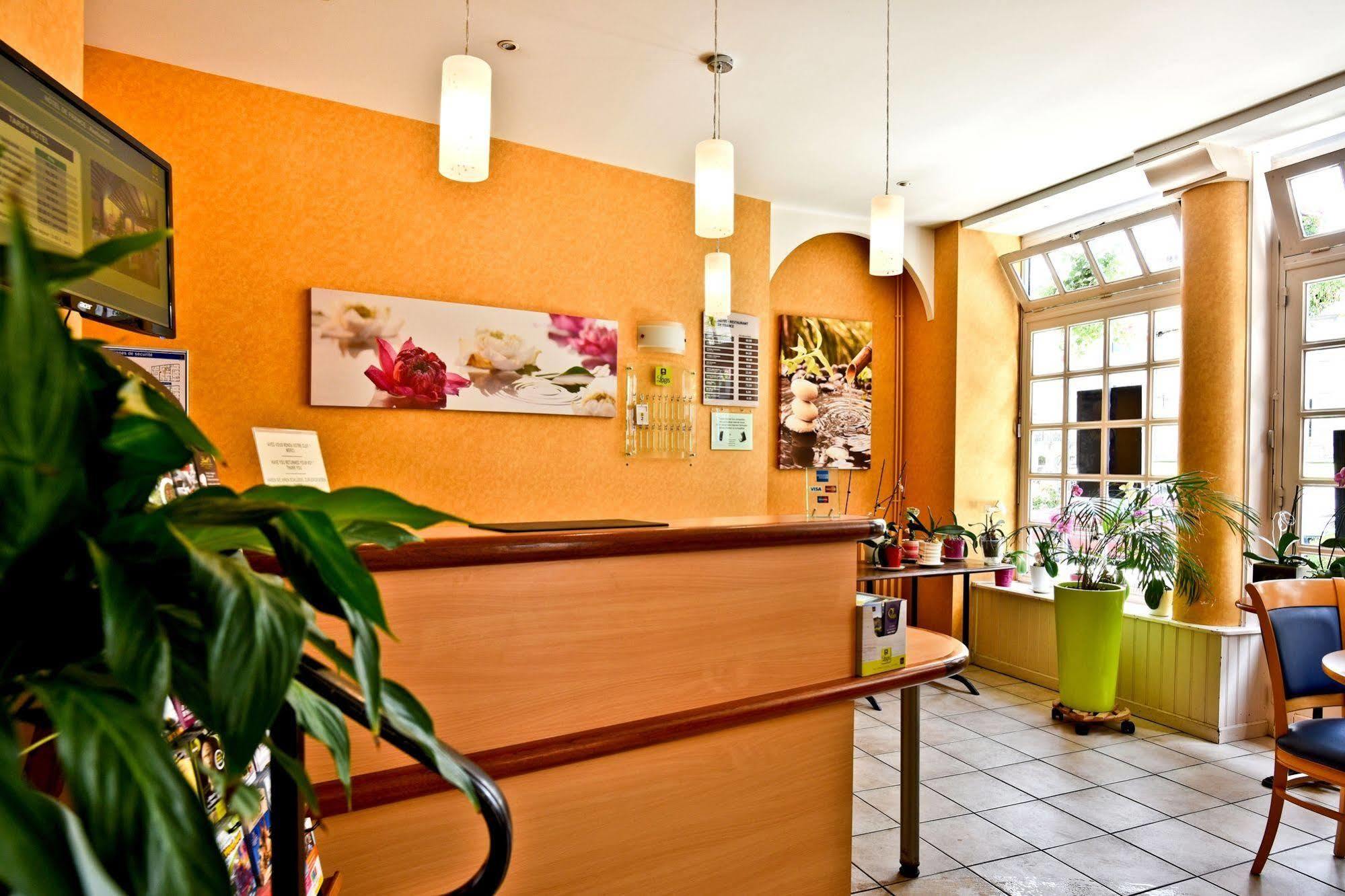 Logis Hotel De France Arudy Екстериор снимка